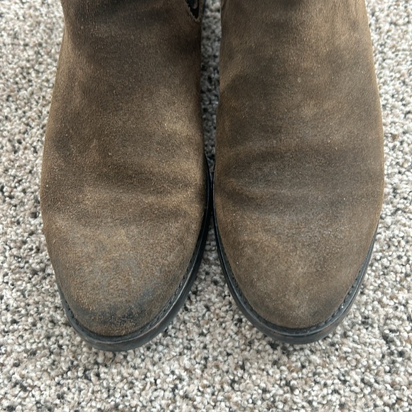 Thursday Boot Co Duchess Women’s Chelsea Boots - Picture 6 of 7